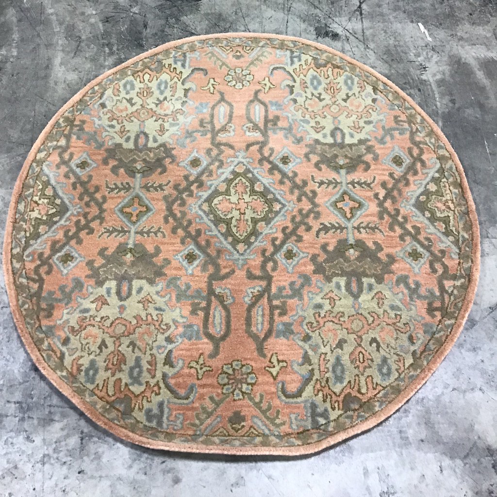 5” x 5” Round Safavieh Rug 99 a photo on Flickriver