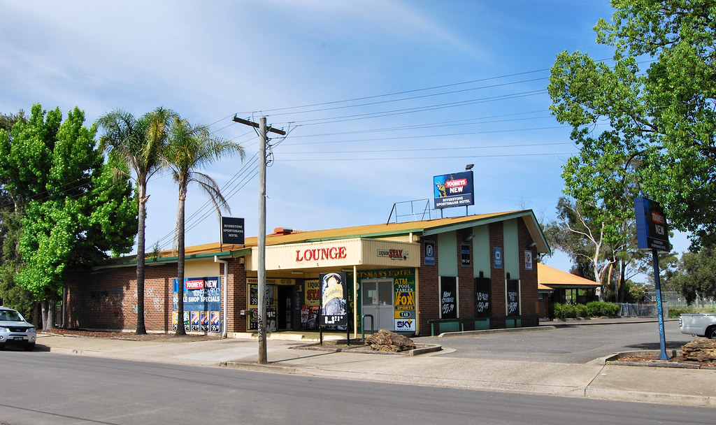 Sportsman Hotel, Riverstone, Sydney, NSW Garfield Rd East,… Flickr