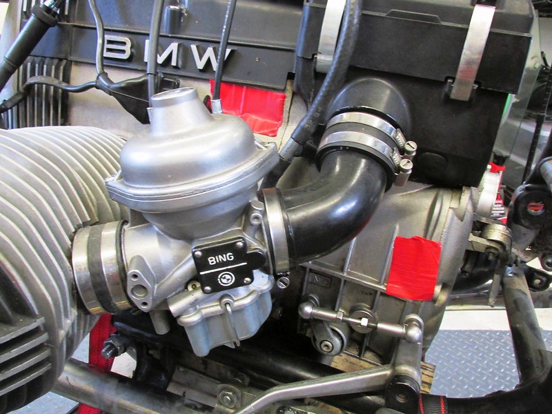 13 BMW 1983 R100RS Remove Carburetors & Air Box Brook's Airhead Garage