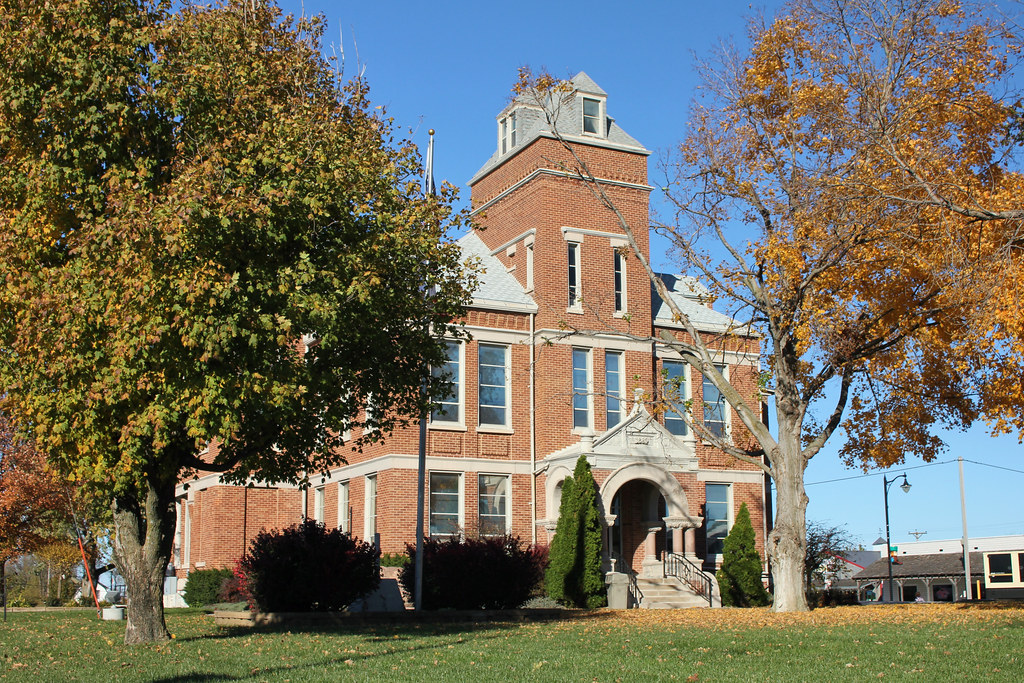 Fremont County Courthouse Sidney, IA Tom McLaughlin Flickr