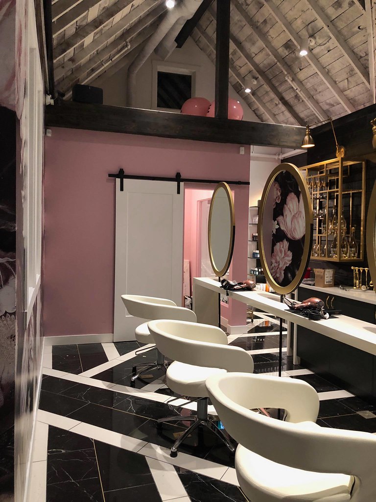 Hairdresser Kelowna Mod Salon Inc & Style Bar 4649 Lakesho… Flickr