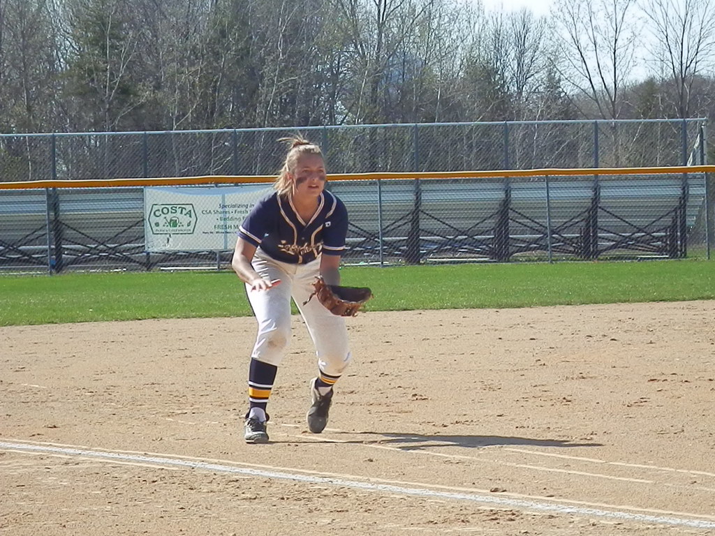 P4250130 OLYMPUS DIGITAL CAMERA Mahtomedi Softball Flickr