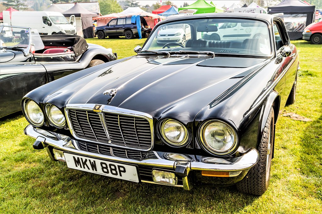 1976 Jaguar XJC 4.2 Guildford Lions Classic Car Show John Tiffin Flickr