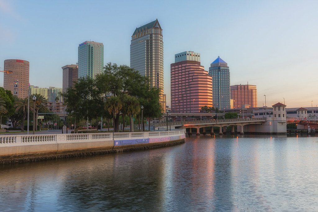 Bayshore Boulevard Ending in Downtown Tampa Bayshore Boule… Flickr