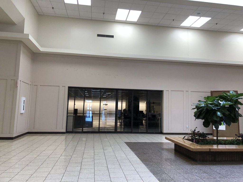 Capital Mall Jefferson City, Missouri Nathan Bush Flickr