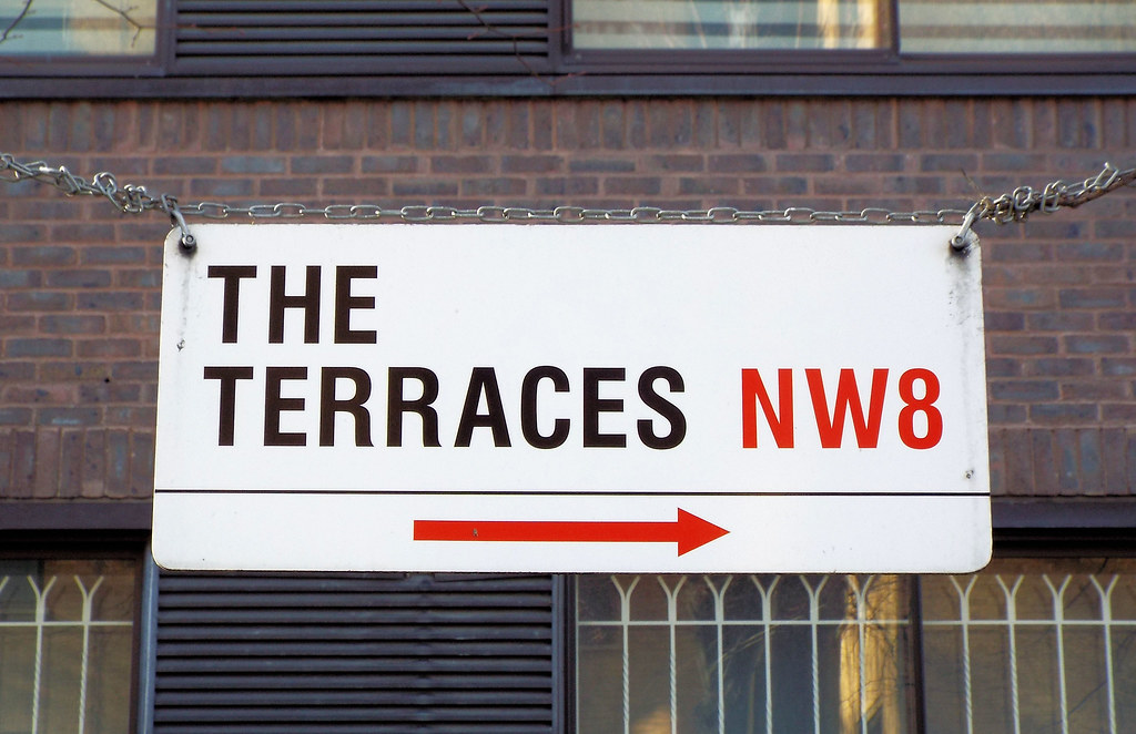 The Terraces An unusual London street name sign, suspended… Flickr