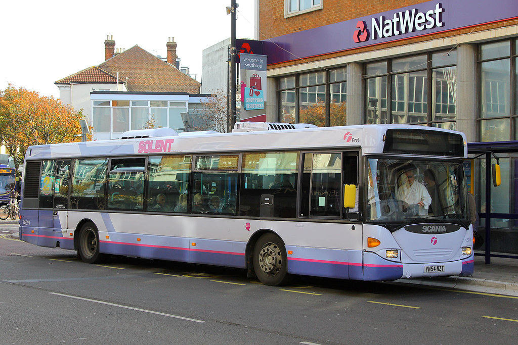 YN54 NZT, Osborne Road, Portsmouth, October 25th 2015 Flickr