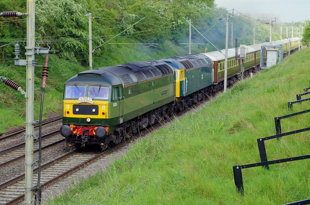 D1924 "Crewe Diesel Depot" & 47614 1Z85 Eastfield Farm… Flickr