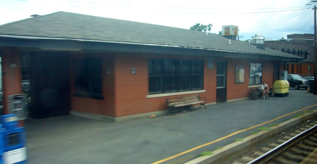 NJ Transit Walnut Street (Montclair) Station Erie Railroad… Flickr