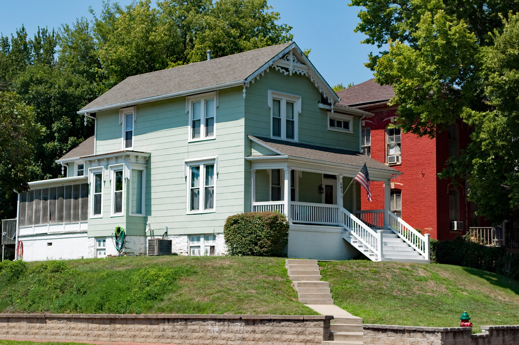 Atchison, Kansas Historic house in Atchison, Kansas stevesheriw Flickr