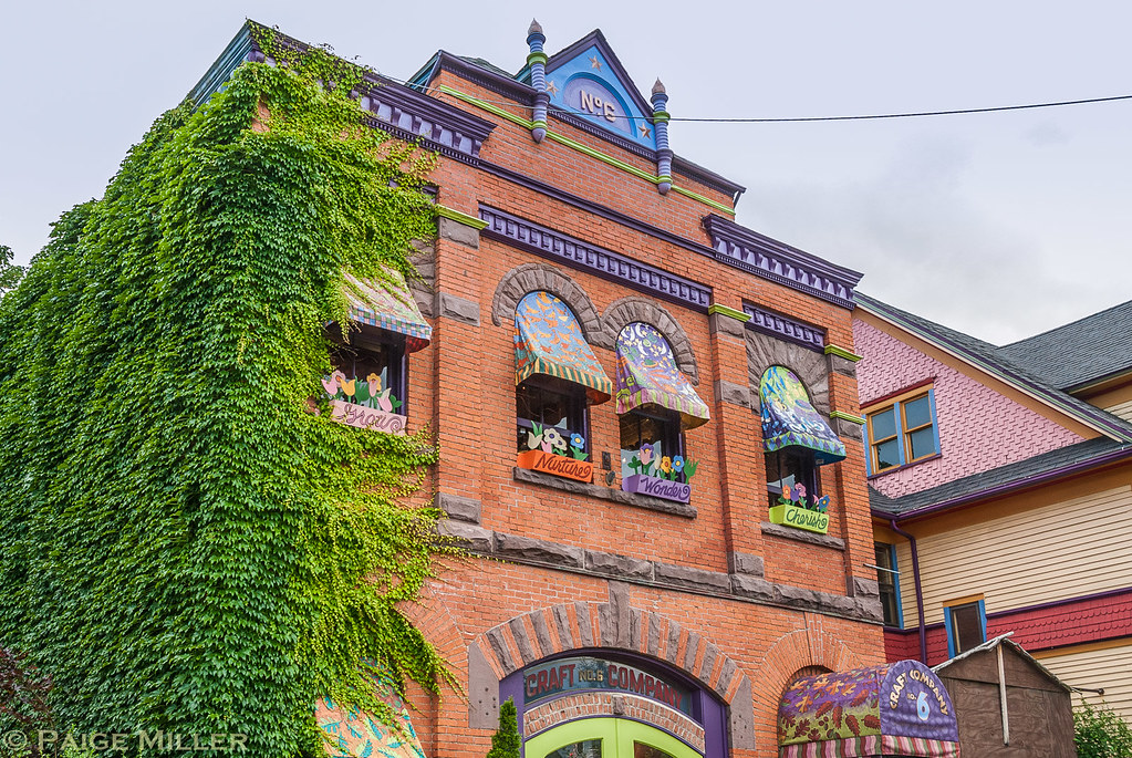 Rochester, NY Photo Walk Beautifully colored Craft Company… Flickr