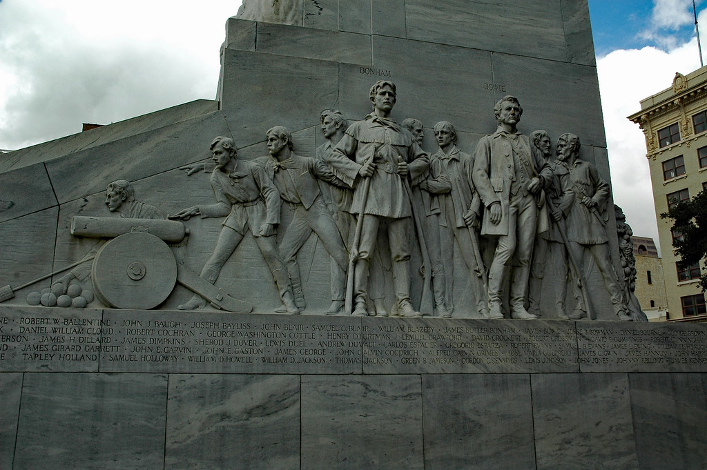 Alamo Cenotaph James Bonham, James Bowie, and other Alamo … Flickr