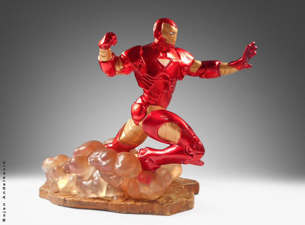 Marvel figurines Disney Store The Avengers Figurine Set Ir… Bojan