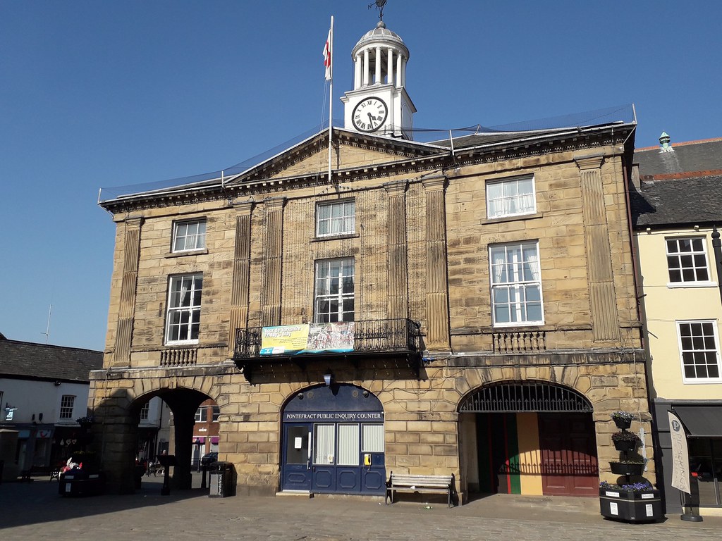 Pontefract Town Hall Yorkshire woodytyke Flickr