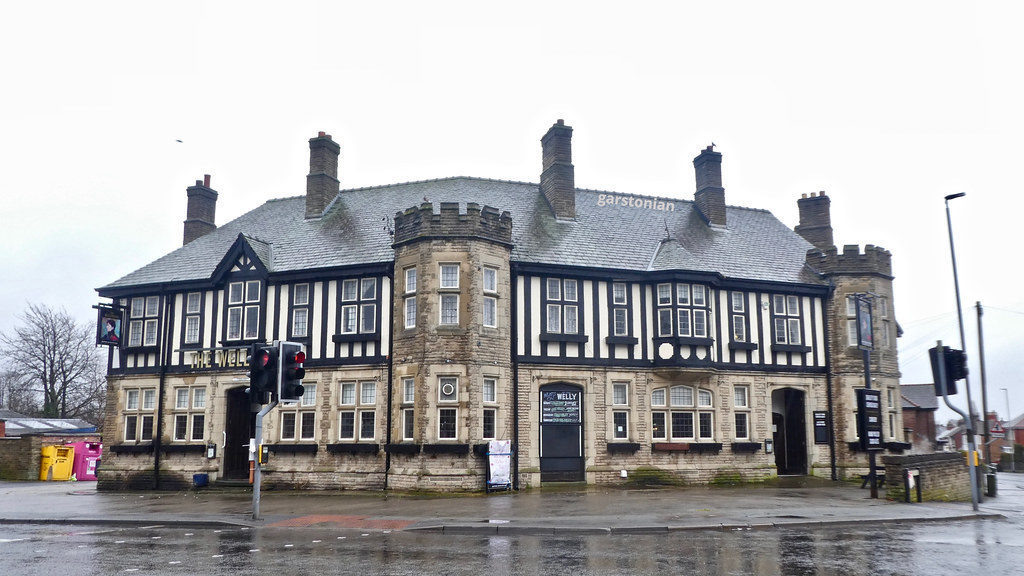 The Wellington Prescot Corner of St. Helens Road and St.… Flickr