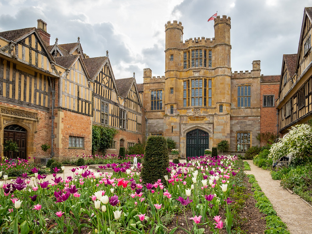 Coughton Court, Warwickshire a photo on Flickriver