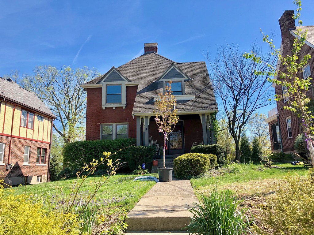 Warren Avenue, Clifton, Cincinnati, OH Warren LeMay Flickr