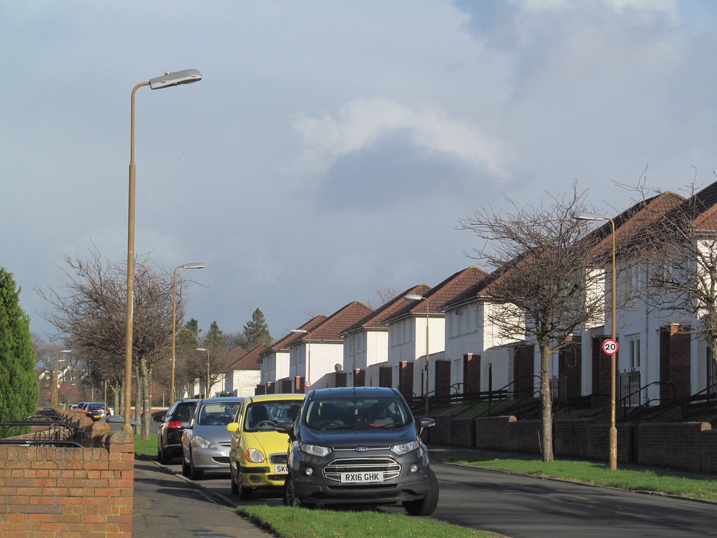 1901783 Dreghorn Gardens DES18 Dreghorn Gardens, Edinb… Flickr