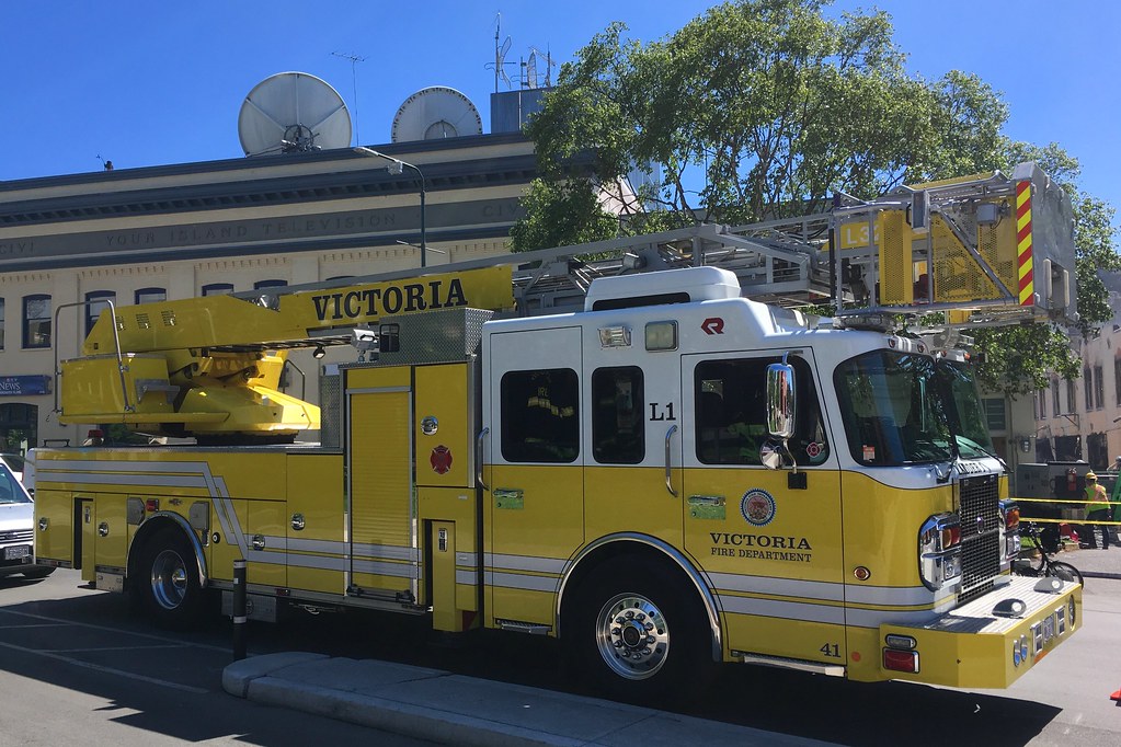 Victoria Fire Department Ladder 1 Standingby at site of… Flickr