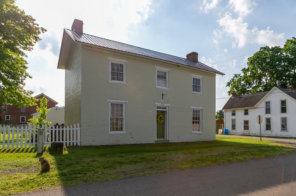 House — Tarlton, Ohio Christopher Riley Flickr