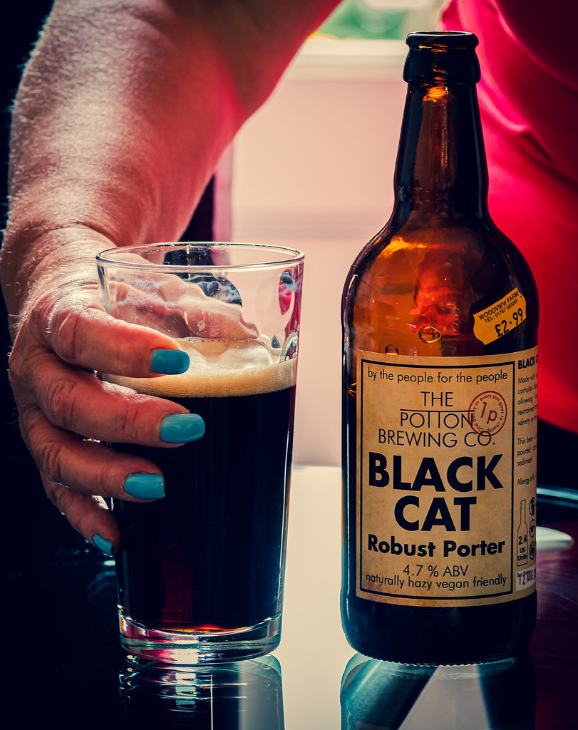 Black Cat Robust Porter from the Potton Brewery) (Cross Pr… Flickr
