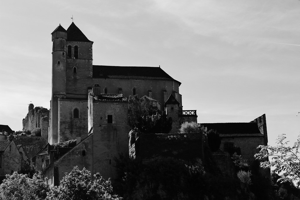 L'église de SaintCirq SaintCirqLapopie Romain Piera Flickr