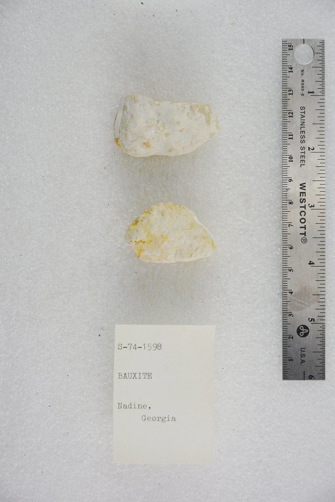 Bauxite Nadine USA S741598 Pacific Museum of Earth Flickr