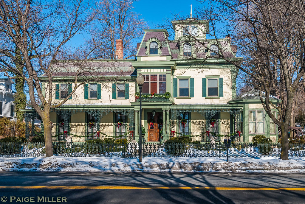 Skaneateles, NY Green home on E. Genesee Street Paige Miller Flickr