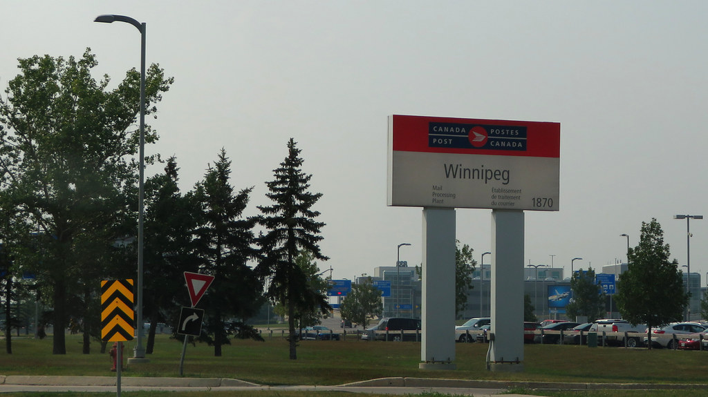 Canada Post, Winnipeg, Manitoba Canada Post Corporation (F… Flickr