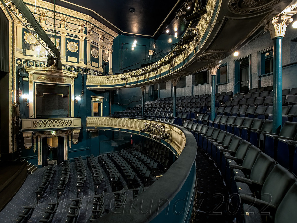 Liverpool Playhouse 6871 The auditorium of the Liverpool P… Flickr