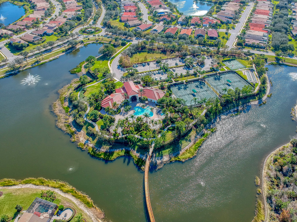 Belle Lago Estero FL Belle… Flickr