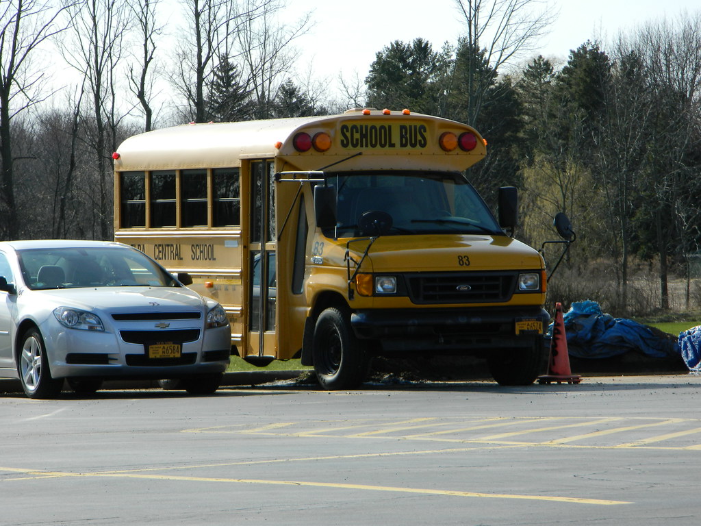 Elba Central School 83 (2) Bus lot Elba, NY Cincinnati NKY Buses Flickr