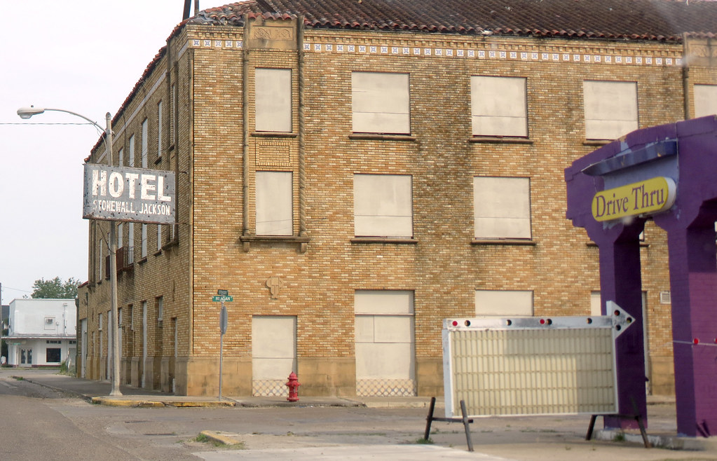 The Stonewall Jackson Old hotel in San Benito, Texas. Mayb… Flickr
