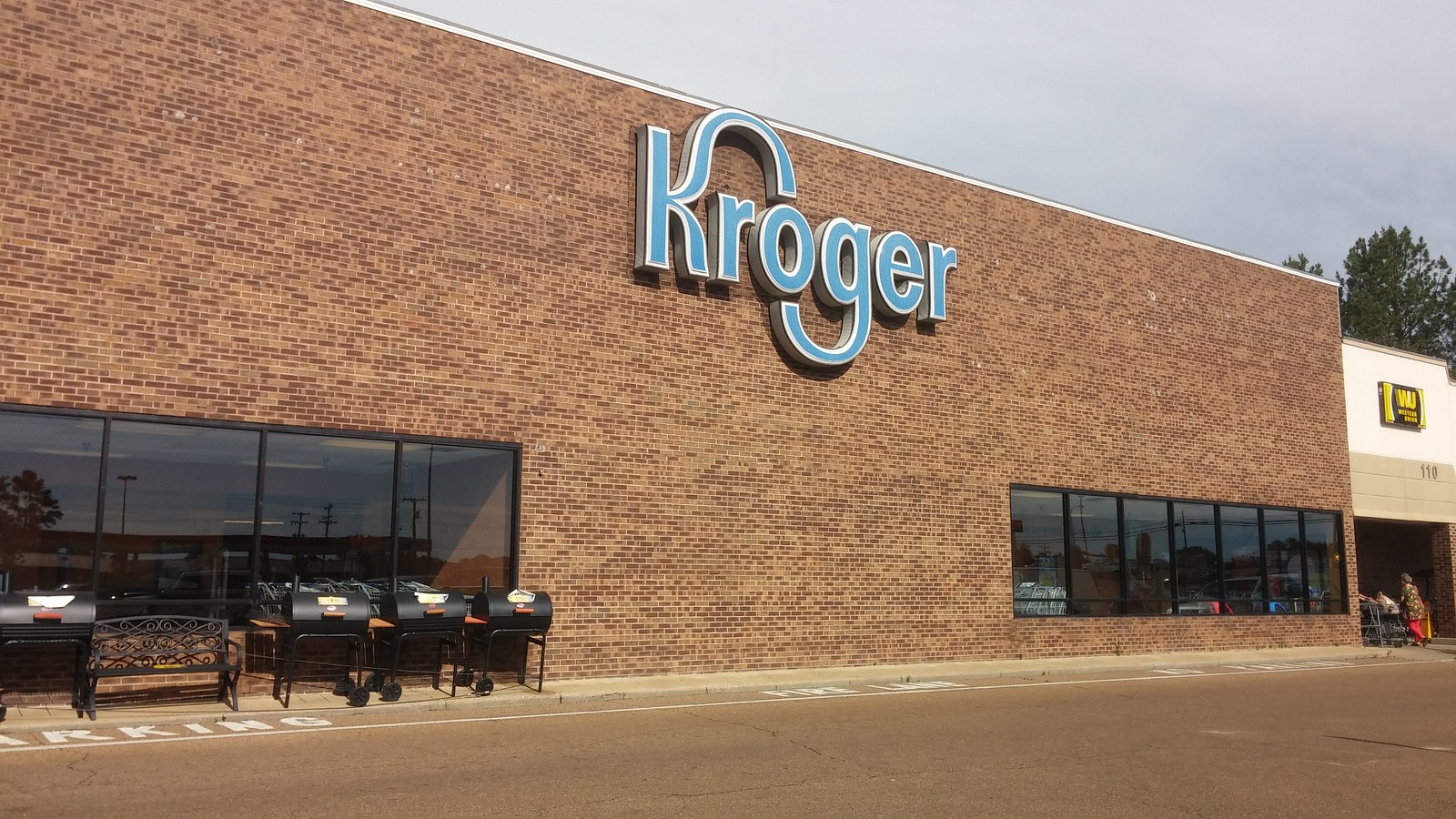 Kroger (fmr Food World), Batesville, MS Flickr