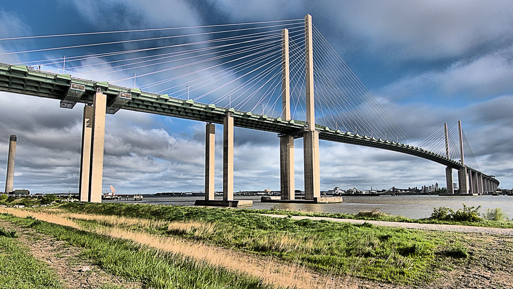 Dartford Crossing The Queen Elizabeth Bridge which links t… Flickr