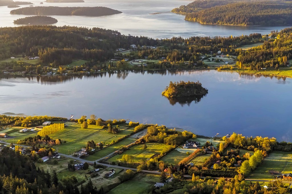 Lake Campbell from Mount Erie at Sunrise andy porter Flickr