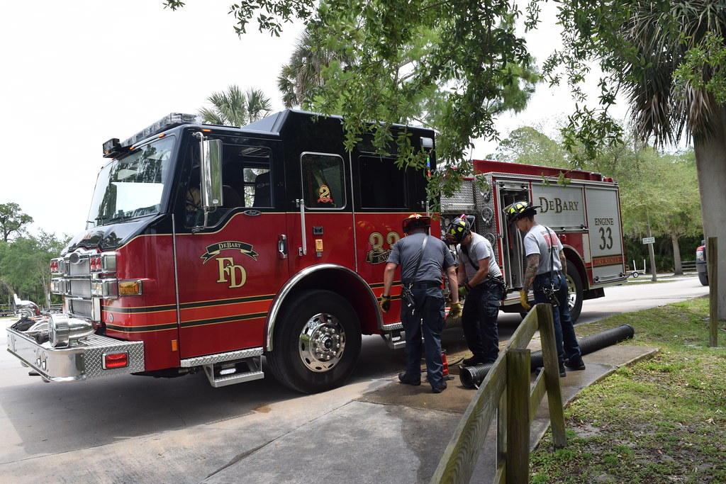 Orange City/DeBary Fire Department E33 crew working on dr… Flickr