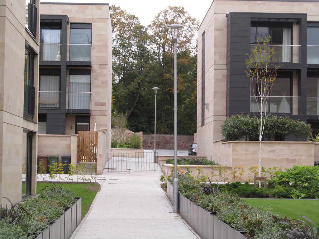 1811372 Woodcroft Road Woodcroft Road, Edinburgh, Scotla… Flickr