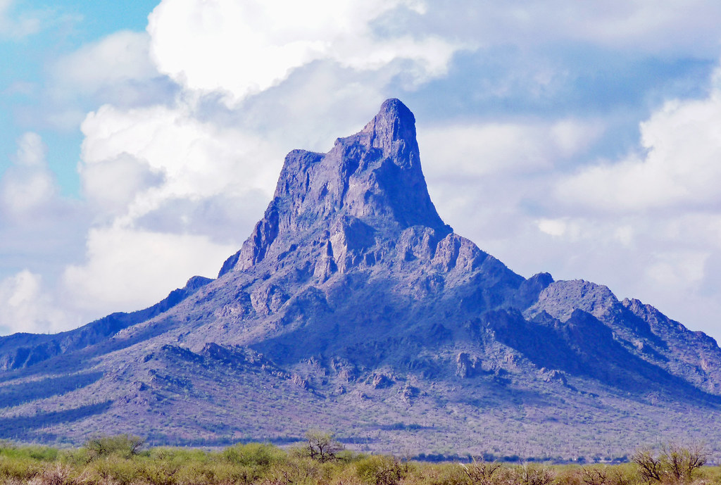 Picacho Peak Picacho Peak, Pinal County, AZ. See en.wikipe… Flickr