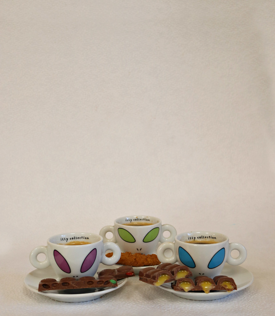 2019 Sydney Aliens! illy Coffee Alien Cups designed by Da… Flickr