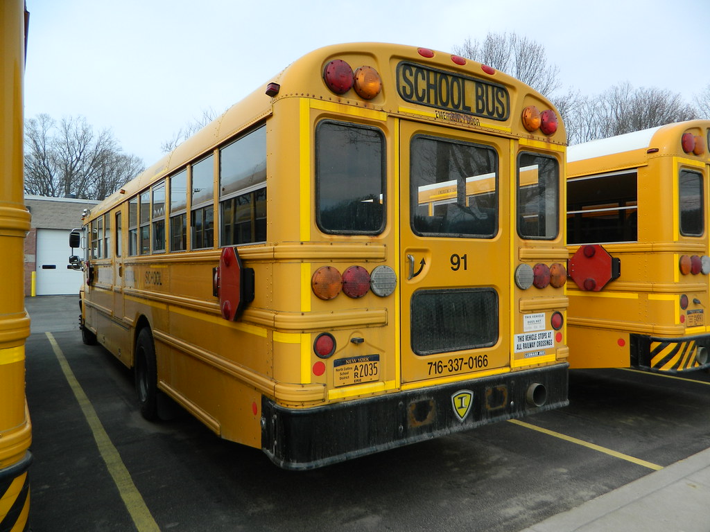 North Collins Central School 91 (3) Bus lot North Collin… Flickr
