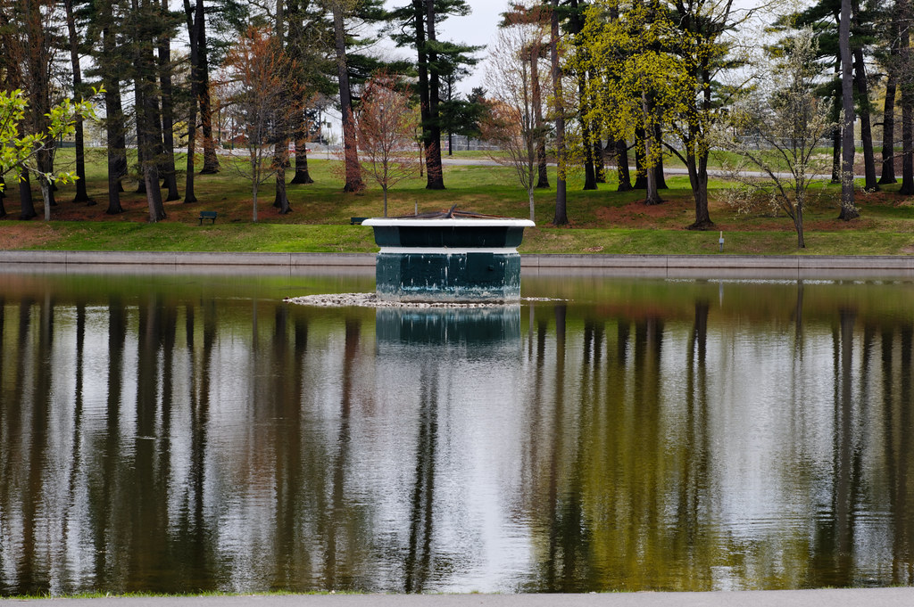 Iroquois Lake Central Park, Schenectady, New York. SMC Pen… Flickr