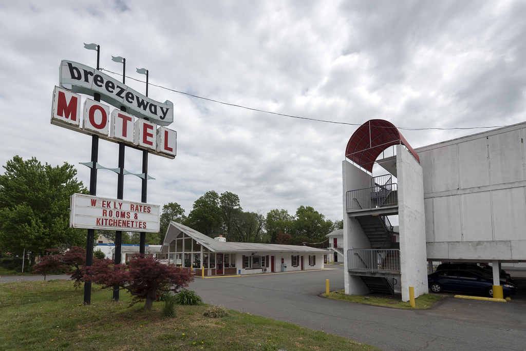 Breezeway Motel, Fairfax, VA 10829 Fairfax Blvd. Dean Jeffrey Flickr