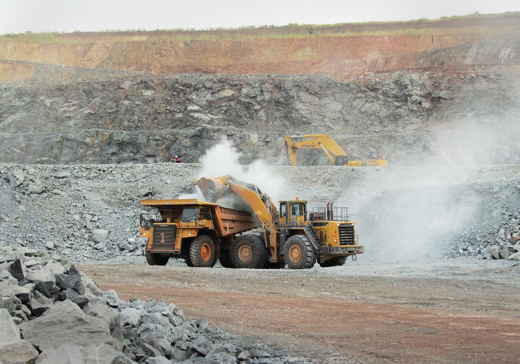 Loading ore Sprott Global Research Flickr