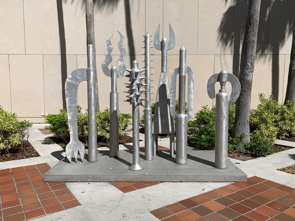 Sculpture Government Center Downtown Miami Phillip Pessar Flickr