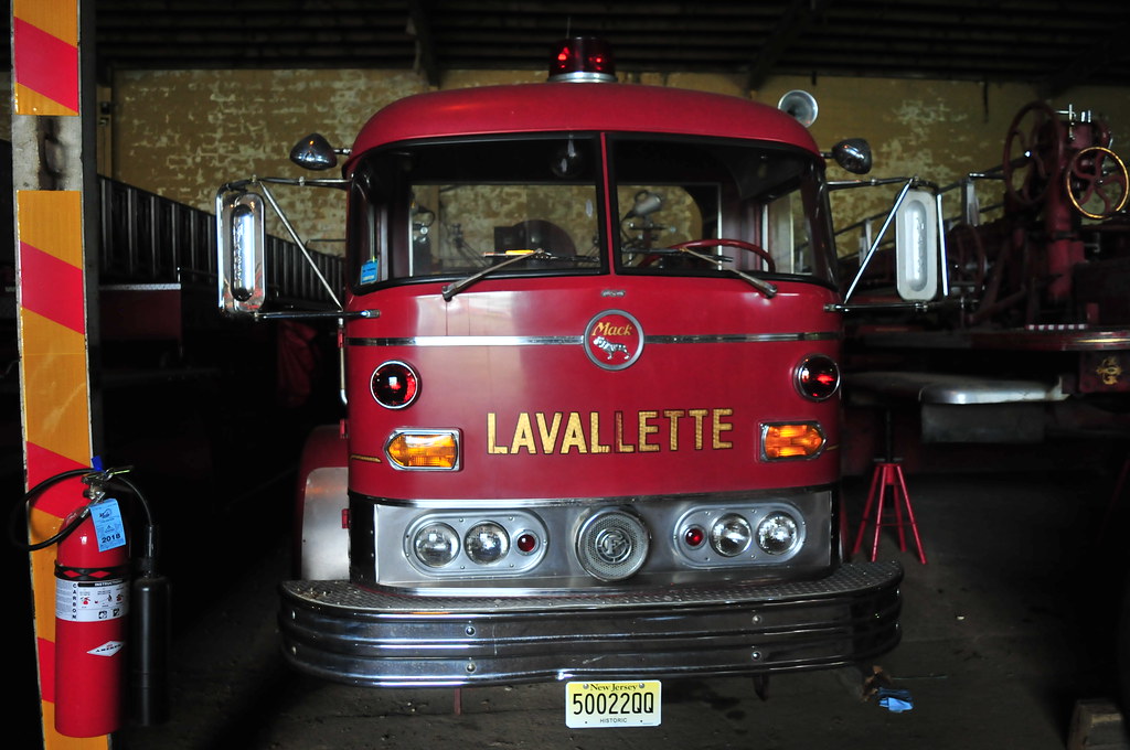 Lavallette Volunteer Fire Company Engine 6911 1967 Mack C