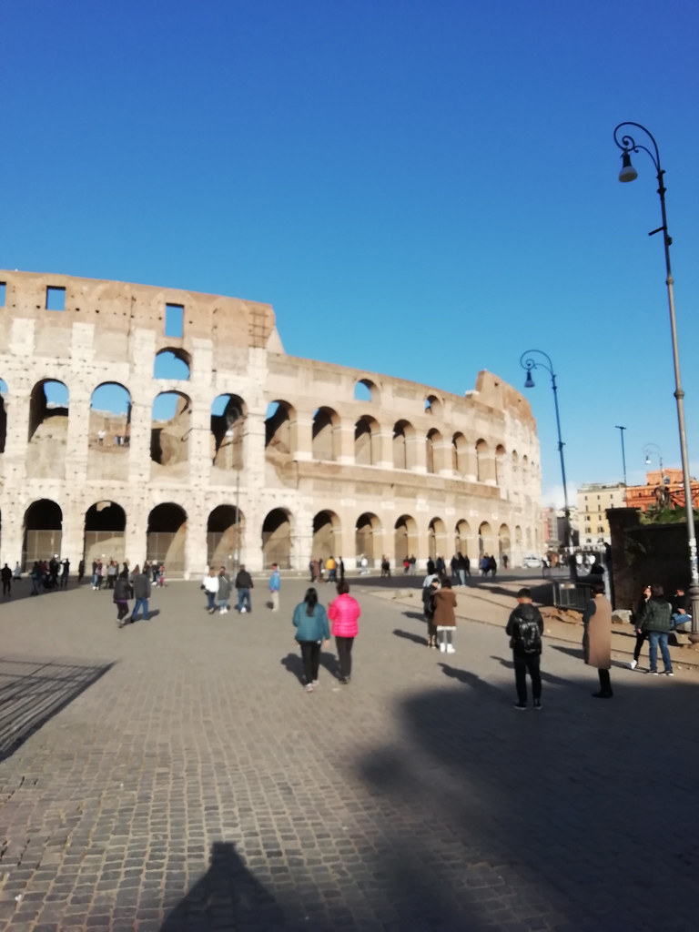 colloseum pic 5 The broken section of the Colosseum partic… Flickr