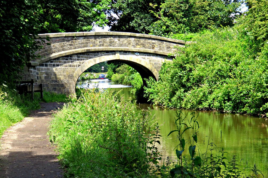 Sugar Lane Bridge, Macclesfield Canal, Adlington, Cheshire… Flickr