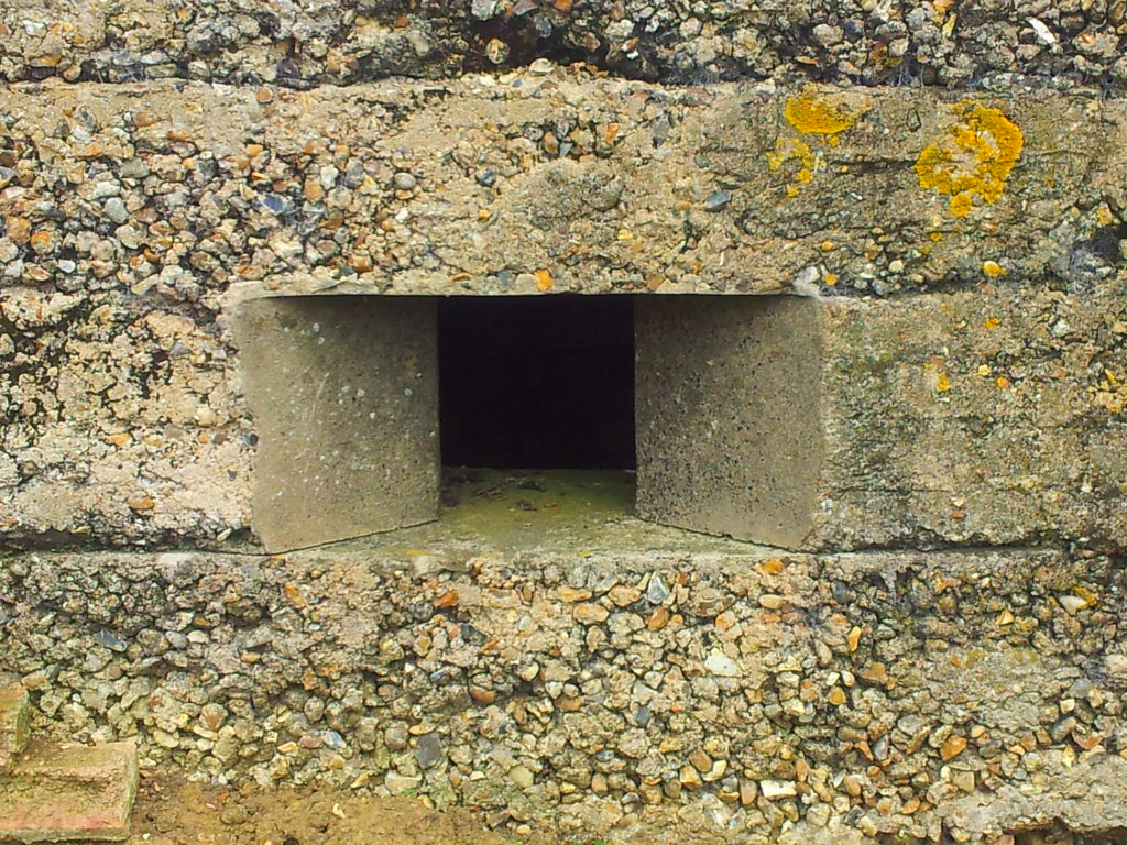 WWII FW3/22 Type22 Pillbox, Mill Lane, St James South Elm… Flickr