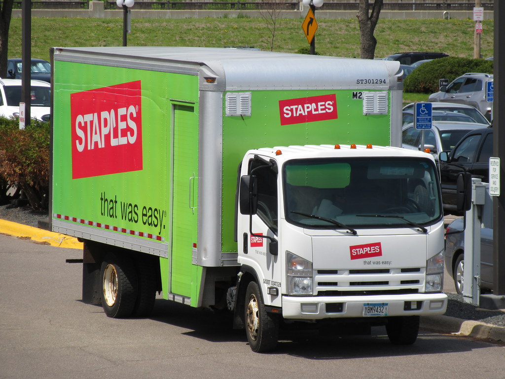 Staples ST301294 Operated by Staples Inc. Minneapolis, MN… Flickr